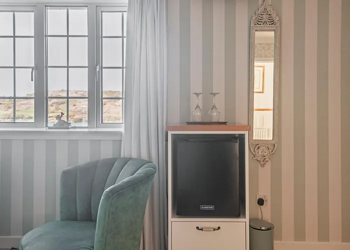Shearwater Country House Accommodation